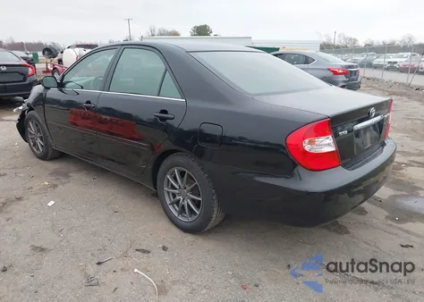 2003 Toyota Camry Le z USA, uszkodzony, nr VIN 4T1BE32K93U237251